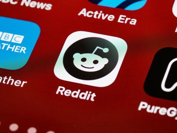 How to Build a Search Engine for Reddit with JavaScript